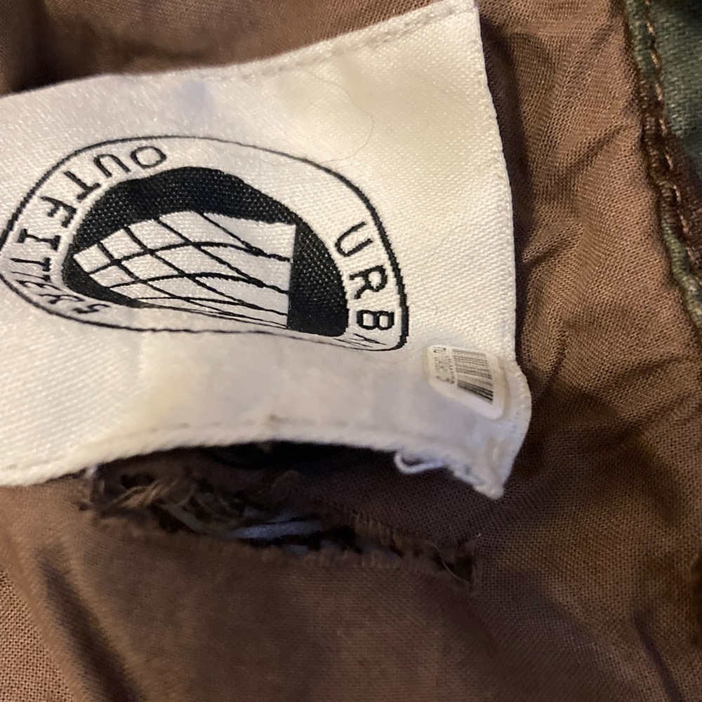 Urban Outfitters Camouflage Jacket - Picture 12 of 12